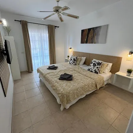 Oasis En Cristianos *