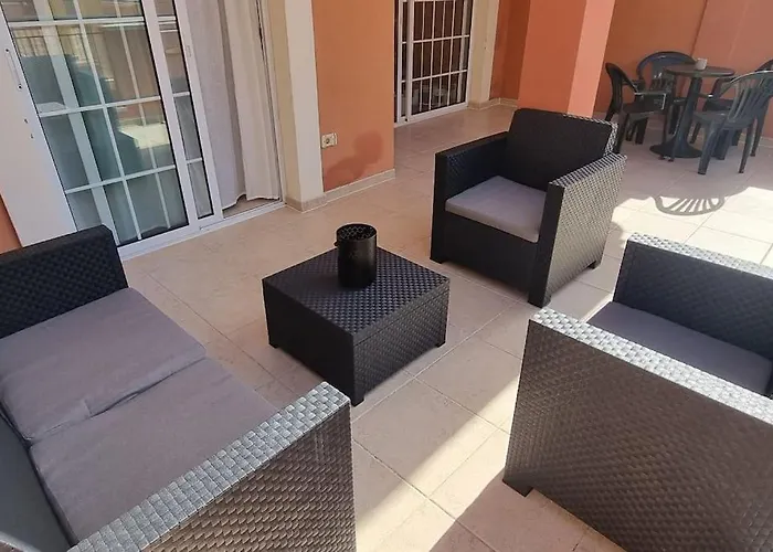 Oasis En Cristianos أرونا